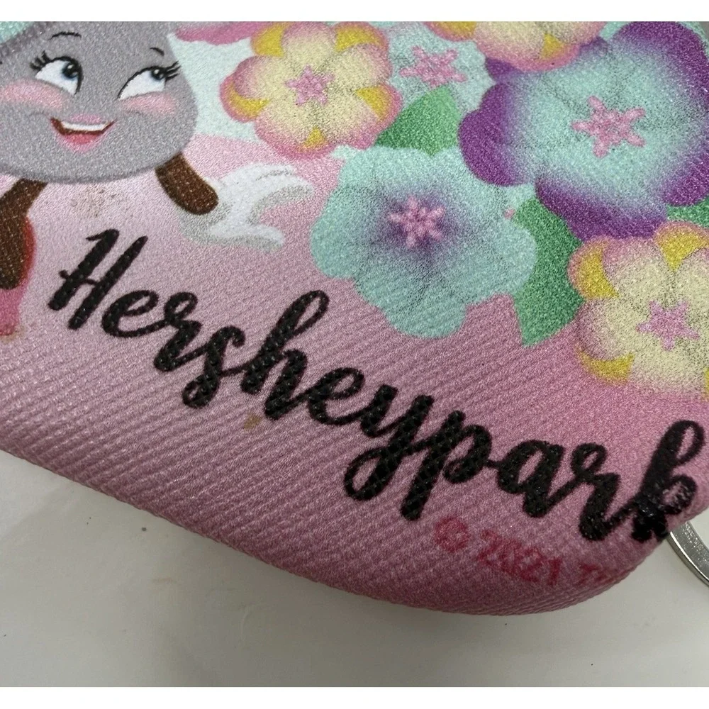 Hersheys Kiss Hersheypark Keyring Mascot Keychain Mini Coin Purse Kiss Lock 2021